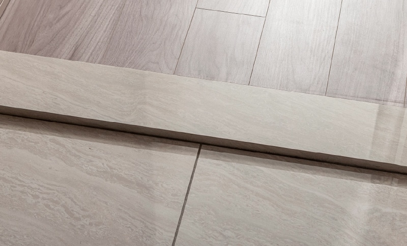 上り框・玄関巾木